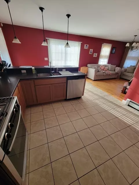 25 Merino St, Fall River, MA 02723 photo 15