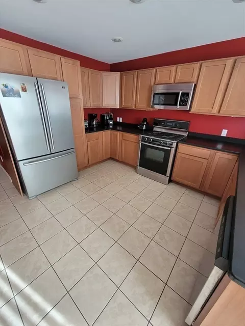 25 Merino St, Fall River, MA 02723 photo 18