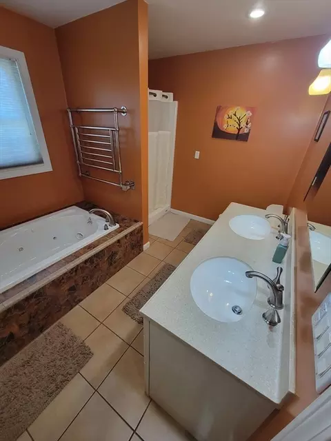25 Merino St, Fall River, MA 02723 photo 22