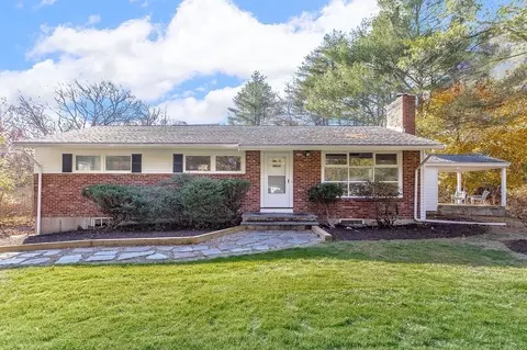 53 Red Barn Rd, Wayland, MA 01778