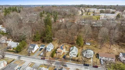 View/Area - 126 Beaconsfield Rd, Worcester, MA 01602 photo 4 of 6