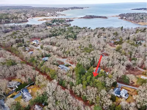 15 Oak, Bourne, MA 02534