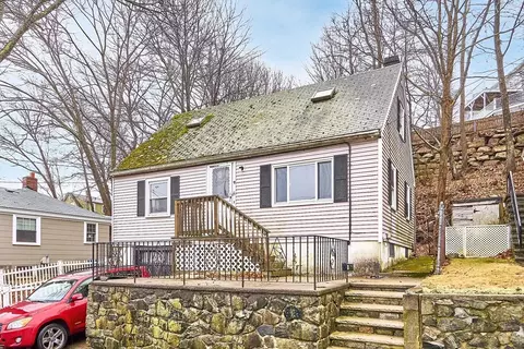 Exterior - 9 Intervale Rd, Salem, MA 01970 photo 2 of 5