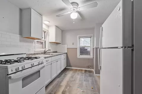 Kitchen - 9 Intervale Rd, Salem, MA 01970 photo 1 of 1