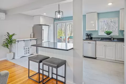 Kitchen - 16 Robinson Rd, Beverly, MA 01915 photo 3 of 3