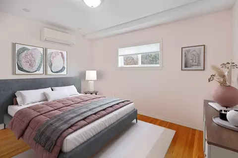 Bedroom - 16 Robinson Rd, Beverly, MA 01915 photo 4 of 5