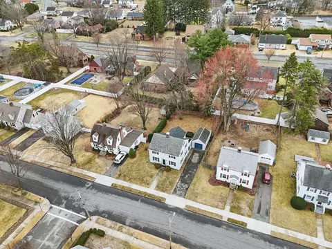 49 Monroe St, Chicopee, MA 01020 photo 37