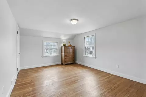 49 Monroe St, Chicopee, MA 01020 photo 20