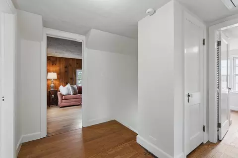 49 Monroe St, Chicopee, MA 01020 photo 17