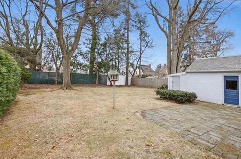 49 Monroe St, Chicopee, MA 01020 photo 34