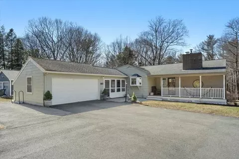 410 Malden St, Holden, MA 01520