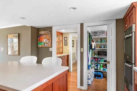 97 Leavitt St, Hingham, MA 02043 photo 6