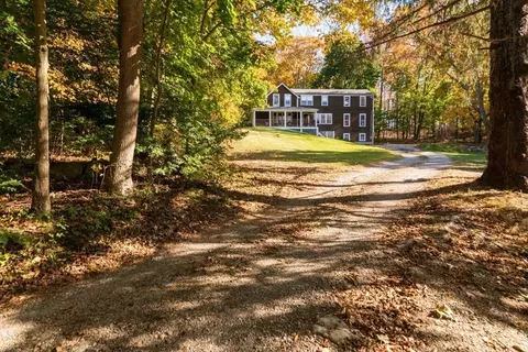 97 Leavitt St, Hingham, MA 02043 photo 24