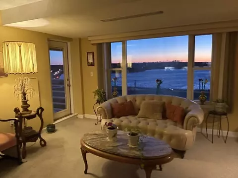 9 Park Ave #705, Hull, MA 02045