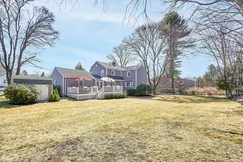 15 Winslow Rd, Reading, MA 01867 photo 42