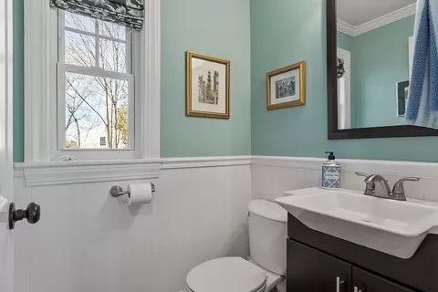15 Winslow Rd, Reading, MA 01867 photo 28