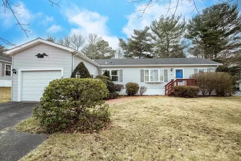 18 Headlands, Plymouth, MA 02360