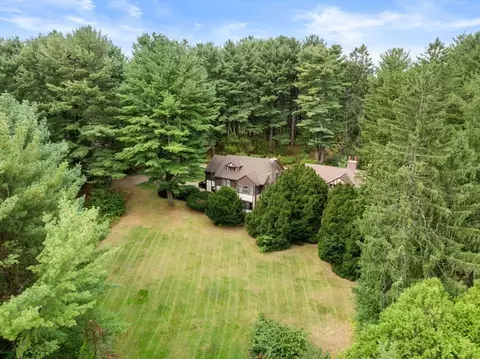 Exterior - 660 South St, Needham, MA 02492 photo 4 of 11