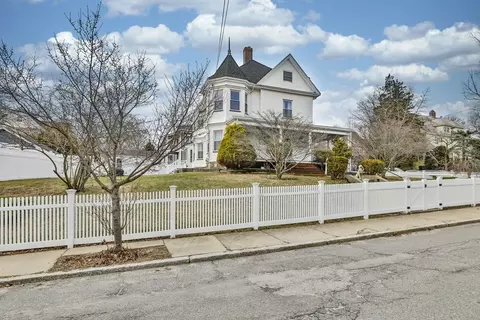 75 Hillsdale St, Boston, MA 02124