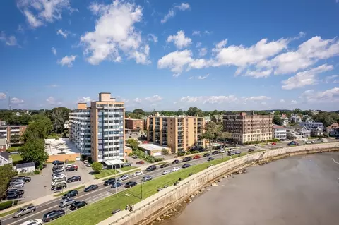 300 Lynn Shore Dr #204, Lynn, MA 01902