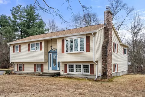 373 Birnie Ave, West Springfield, MA 01089