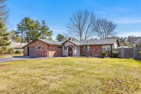 20 Karal Dr, Framingham, MA 01701