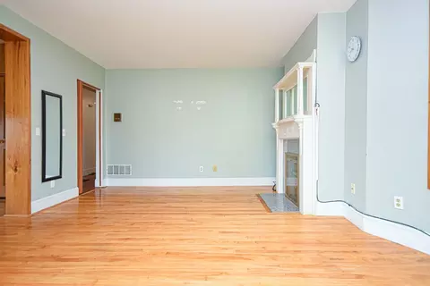 Living - 5 State St #F3, Worcester, MA 01609 photo 8 of 8