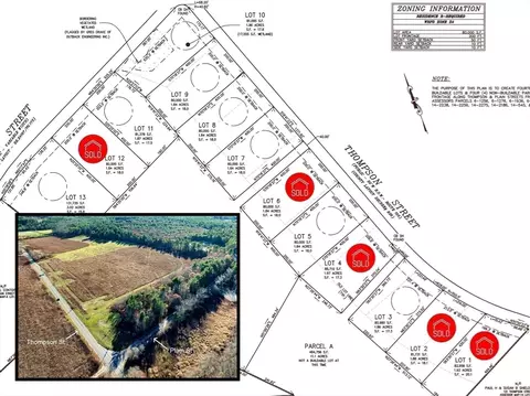 67 Thompson St, Middleboro, MA 02346