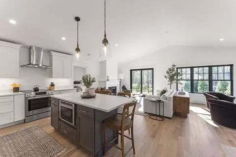 46 Sandwich Rd #41, Plymouth, MA 02360