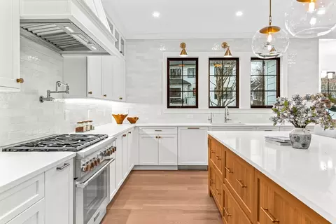 83 Elder Rd, Needham, MA 02492 photo 4