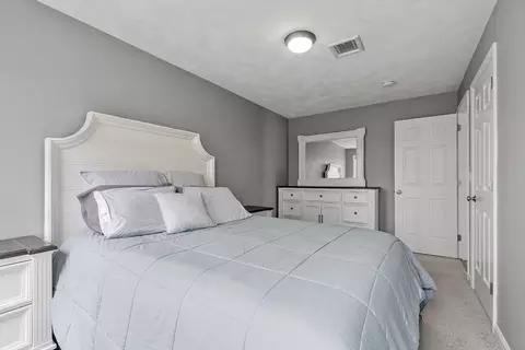8 Exeter Rd, Hudson, MA 01749 photo 24