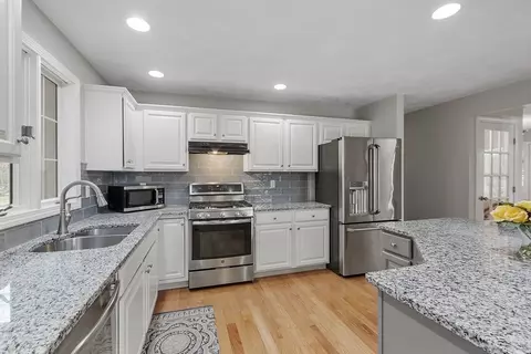 8 Exeter Rd, Hudson, MA 01749 photo 13