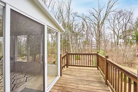 8 Exeter Rd, Hudson, MA 01749 photo 41