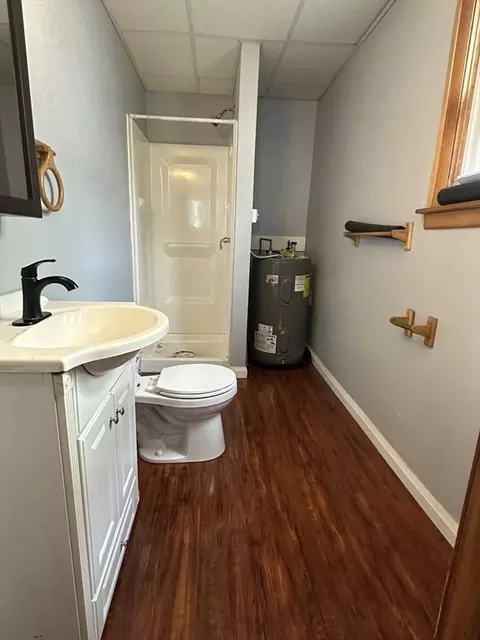 255 Montaup St, Fall River, MA 02724 photo 5