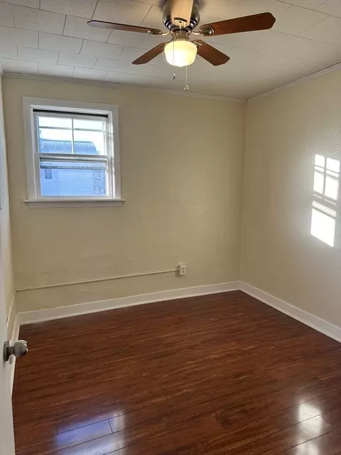 255 Montaup St, Fall River, MA 02724 photo 16