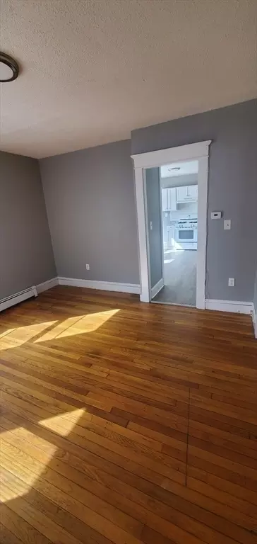 122 Middlesex St, Springfield, MA 01109 photo 17