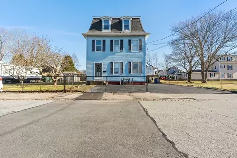 72 Wales St, Taunton, MA 02780