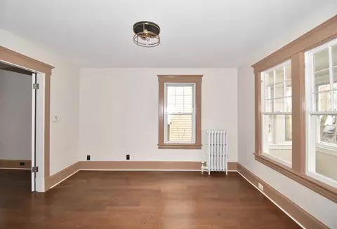 Living - 39 Algonquin St, Chicopee, MA 01013 photo 1 of 1