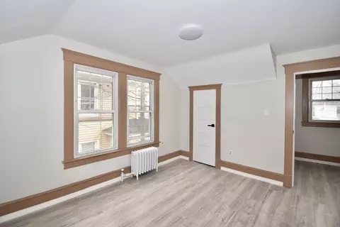 Bedroom - 39 Algonquin St, Chicopee, MA 01013 photo 2 of 4