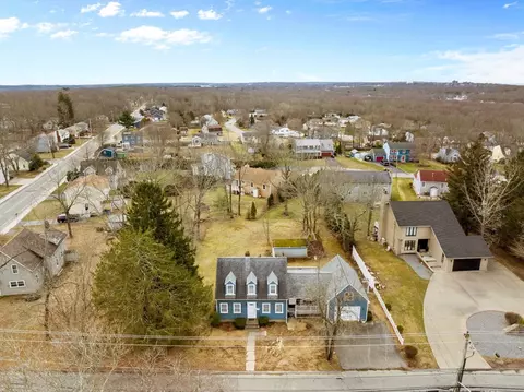 View/Area - 987 Wilson Rd, Fall River, MA 02720 photo 1 of 3
