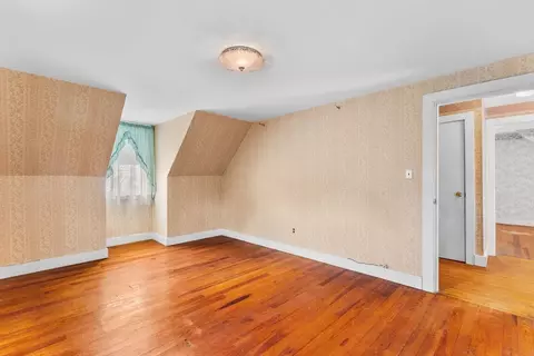 Bedroom - 987 Wilson Rd, Fall River, MA 02720 photo 5 of 9