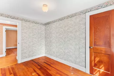 Bedroom - 987 Wilson Rd, Fall River, MA 02720 photo 3 of 9