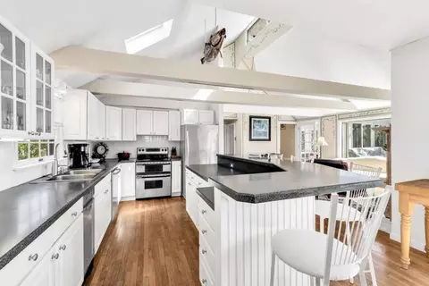 34 Quaker Run Rd, Mashpee, MA 02649 photo 13