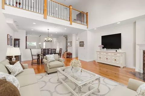 100 Kirkbride Dr #229, Danvers, MA 01923 photo 4
