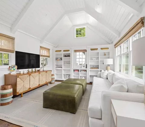 17 Cole Rd, Hingham, MA 02043 photo 7
