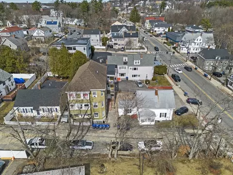 1 Ingalls Ct 164-164a Broadway # -3, Methuen, MA 01844