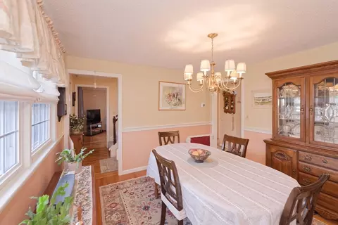 Dining - 415 Dailey Dr, Franklin, MA 02038 photo 1 of 4