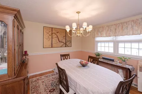 Dining - 415 Dailey Dr, Franklin, MA 02038 photo 3 of 4