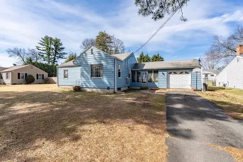 16 Delano Dr, Springfield, MA 01129