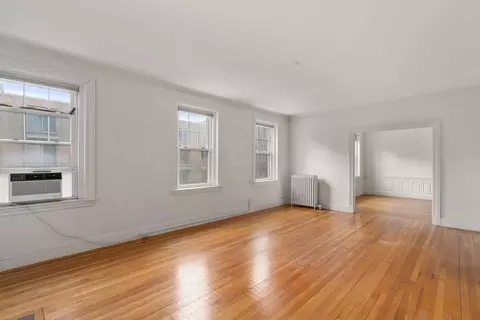 126 Sewall Ave #B, Brookline, MA 02446 photo 2